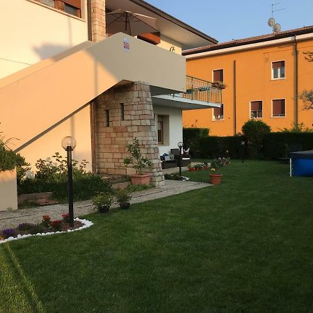 Il Sole E La Luna B&B In Garda Garda  Buitenkant foto