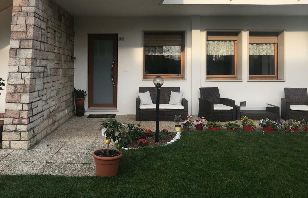 Il Sole E La Luna B&B In Garda Garda  Buitenkant foto
