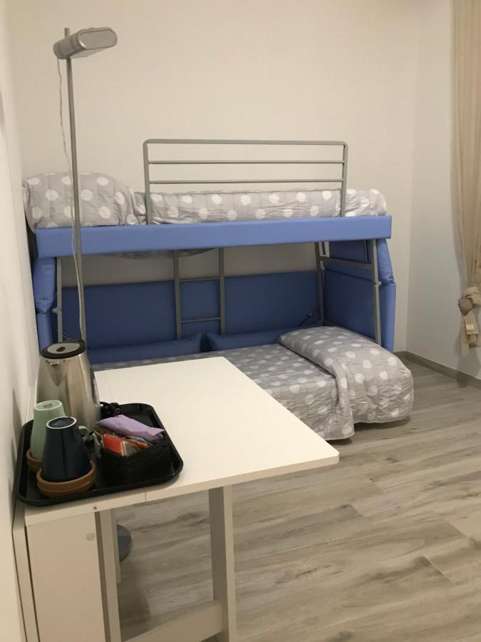 Il Sole E La Luna B&B In Garda Garda  Buitenkant foto